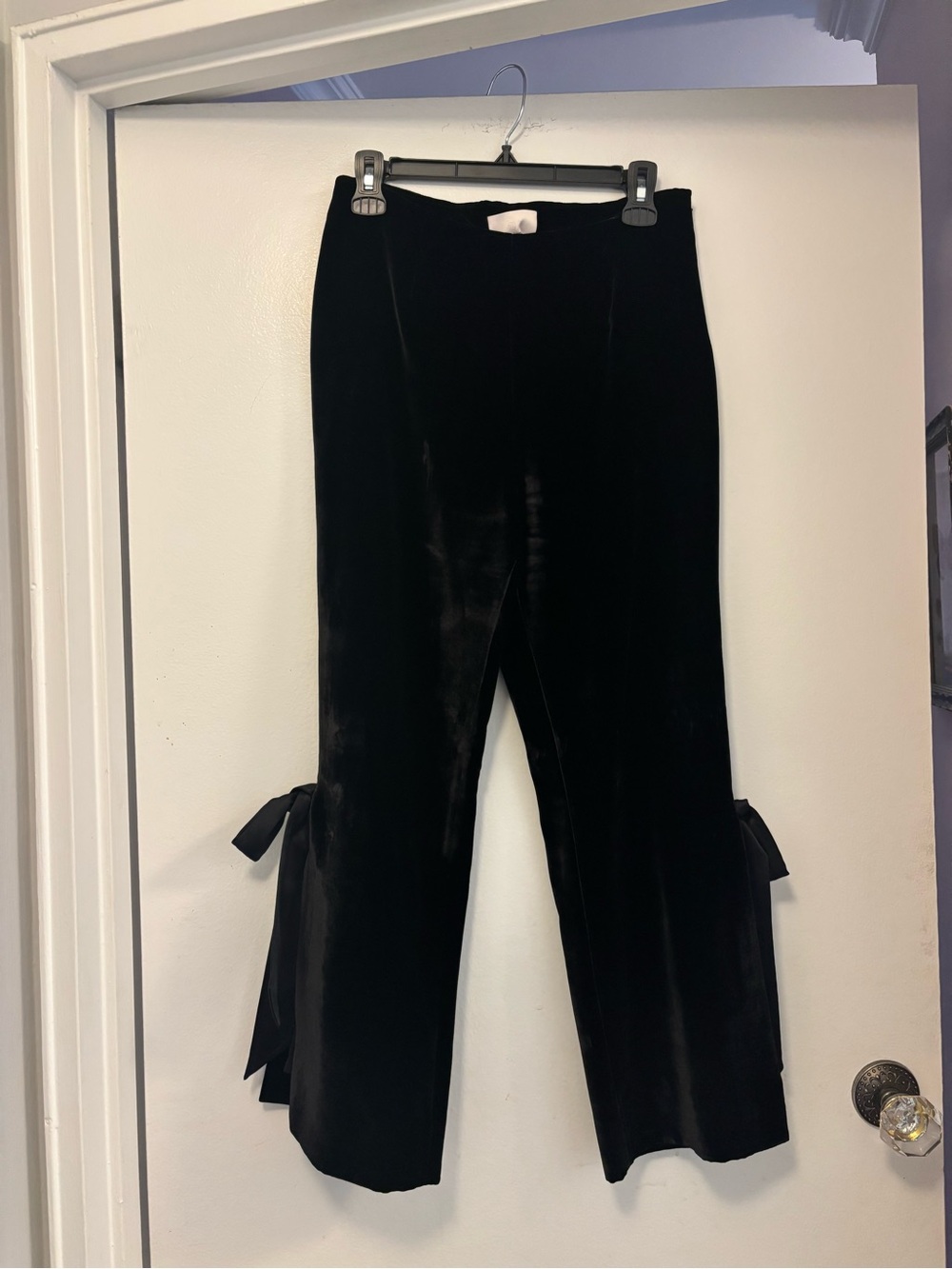cinq a sept Black Velvet Flare Pants with Side Bow Ties 6 luxury - Picture 2 of 7